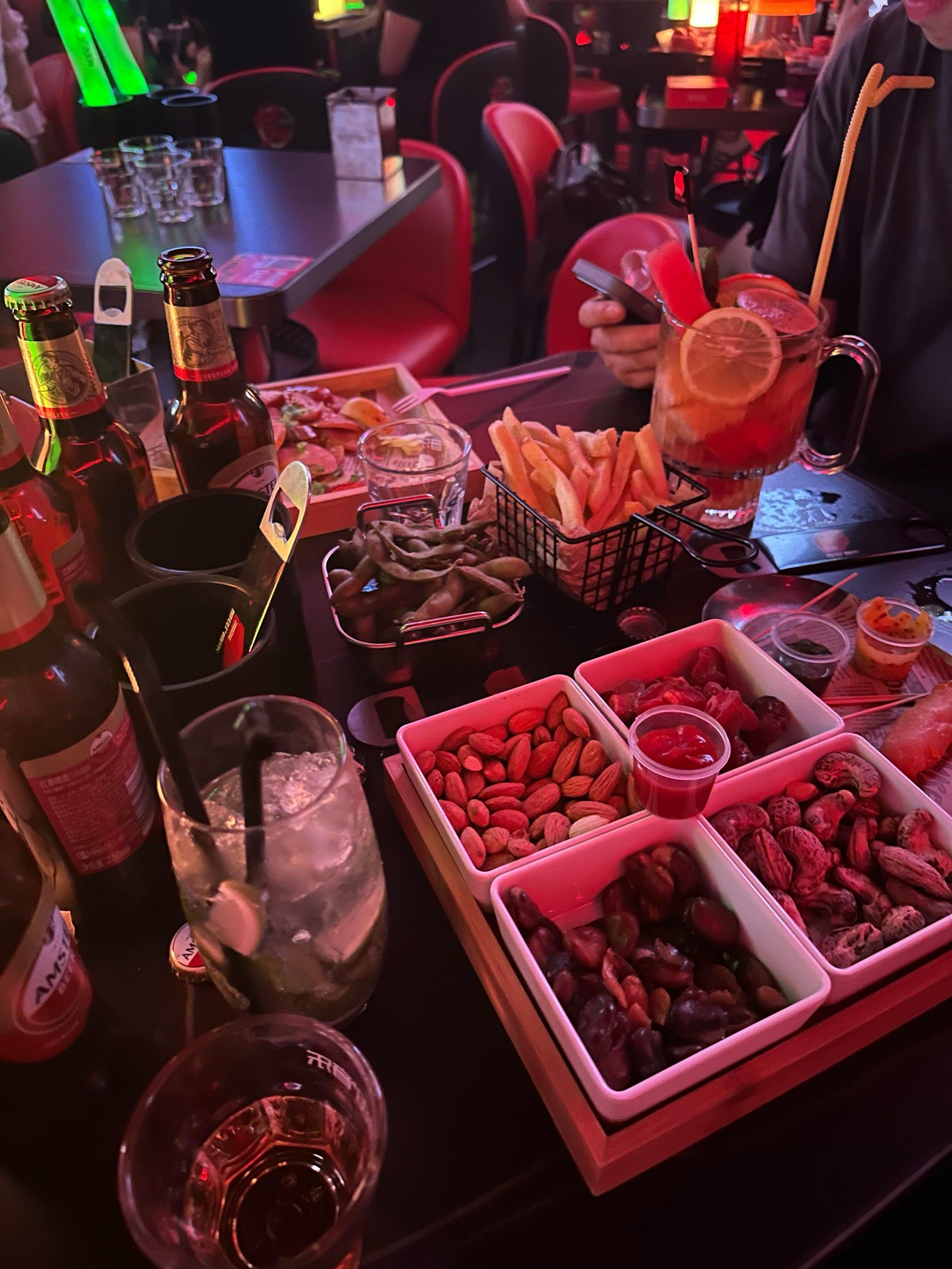 遵义商务ktv模式创新发展新趋势-桐梓县ktv预订